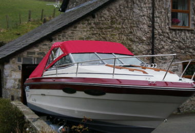 Canvasman Custom Red 2-Pole / Two Pole Speed Boat Hood