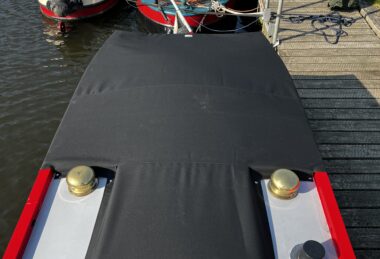 Custom Black Narrow Boat Semi-Traditional Back Tonneaus