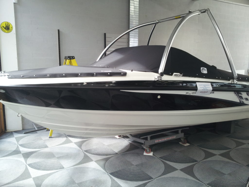 Speed Boat Tonneaus Canvasman