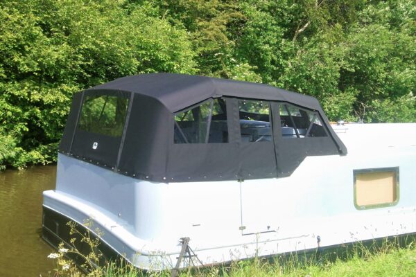 Canvasman|Choosing the Best Canvasman Cover for your Canal Boat