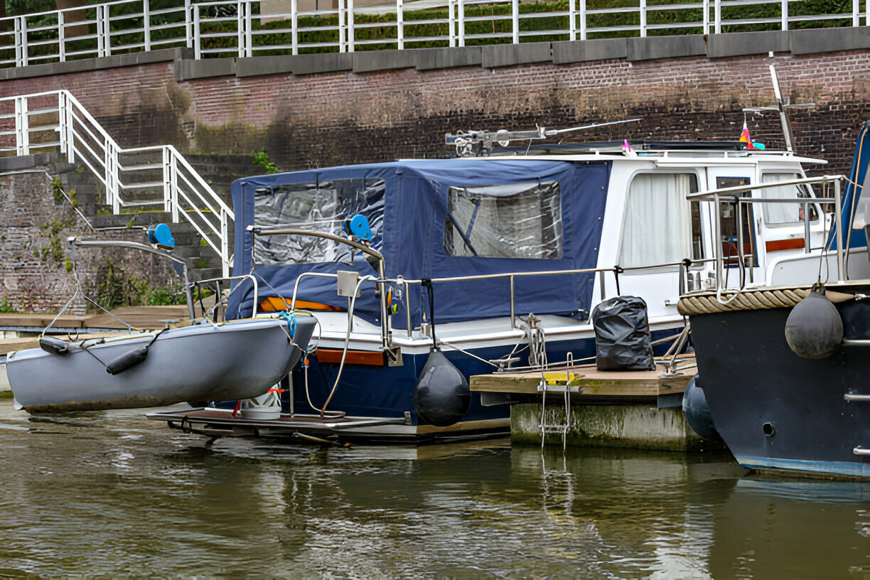 Blue Rear Boat Cover